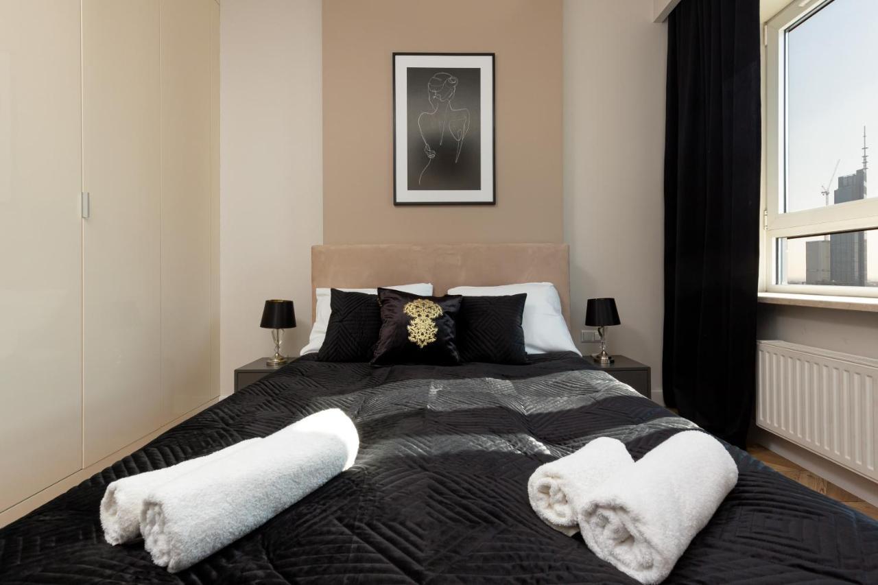 Platinum Towers Apartment With Parking By Renters Prestige Warschau Buitenkant foto